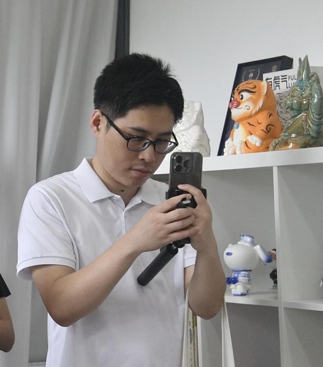 创：原来这些火爆全网的IP是龙岗造瓦力游戏app网络大V走访龙岗文(图12)