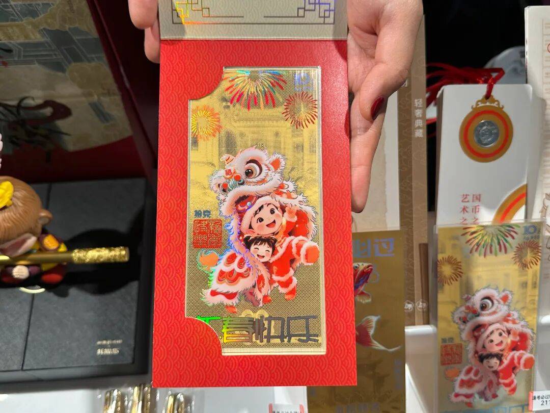 携多款精品首次亮相第八届进博会瓦力棋牌【